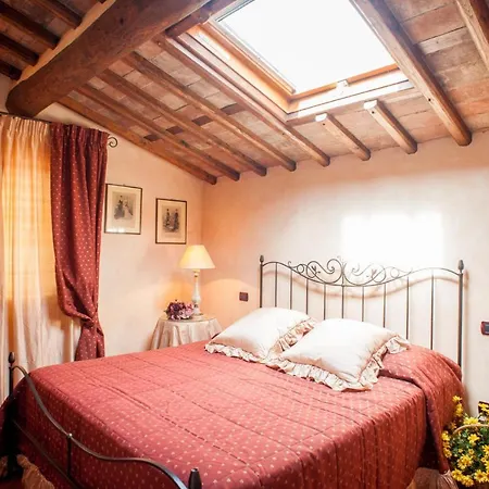 Romantic Pallina To Sleep 5 Guests Villa